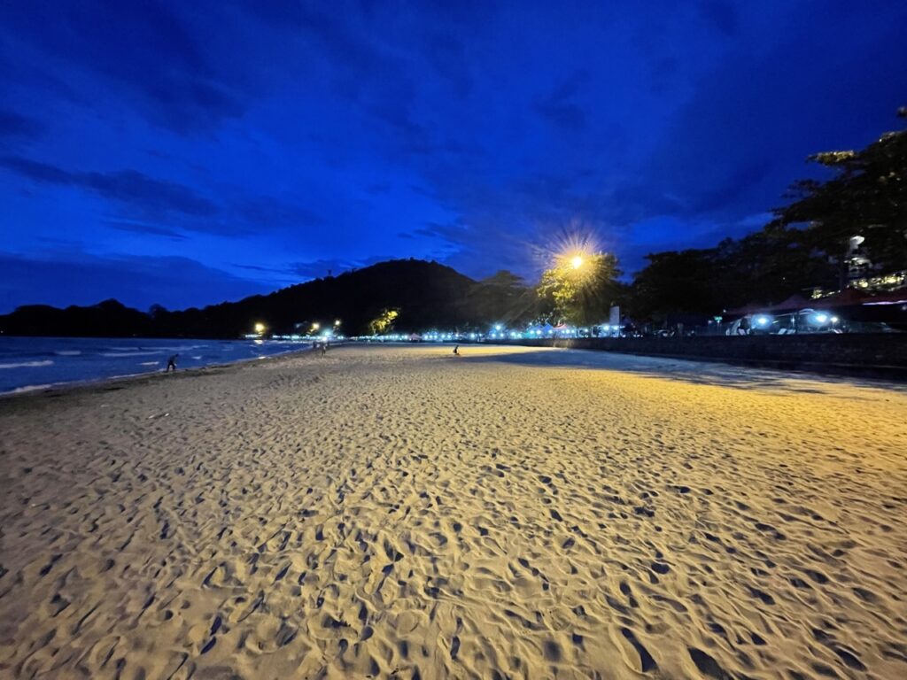 Kep beach at night